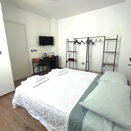 Residenza Sciarra Hotel San Benedetto del Tronto Eksteriør billede